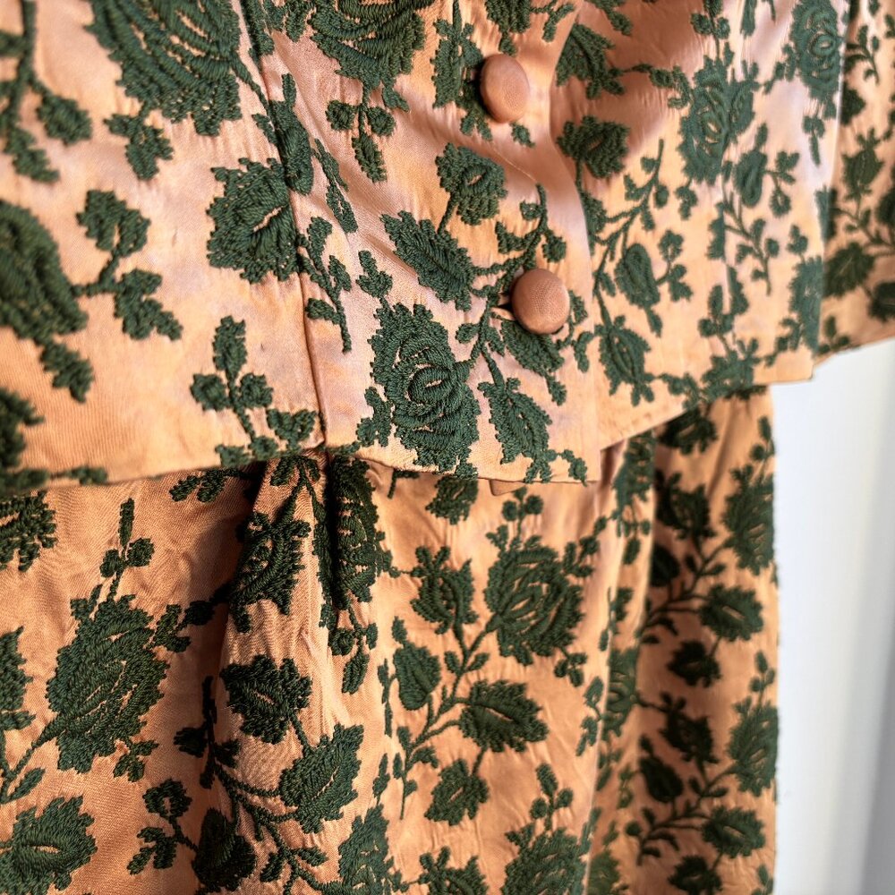 Stunning 60s Brocade Wiggle Dress & Matching Jacket - Picture 8 of 16